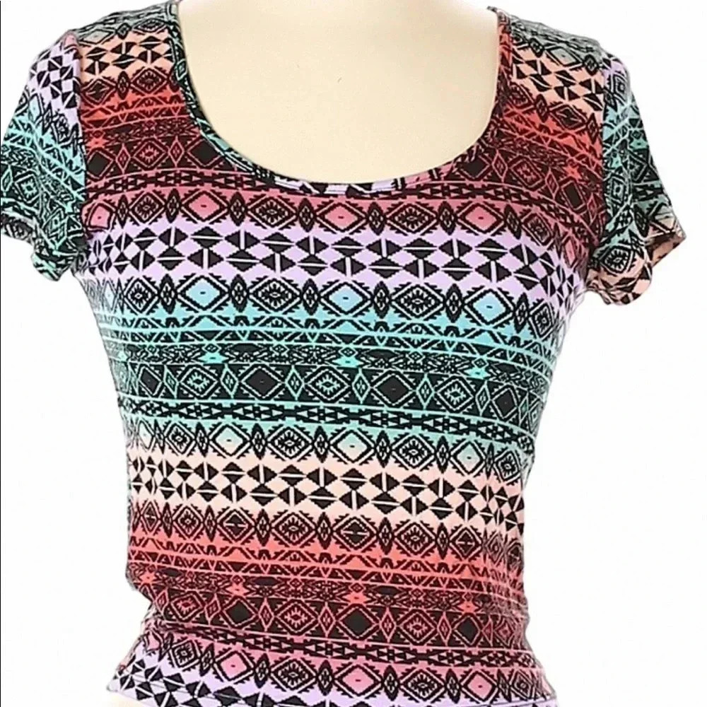 🆕About A Girl Short Sleeve Top L🆕
